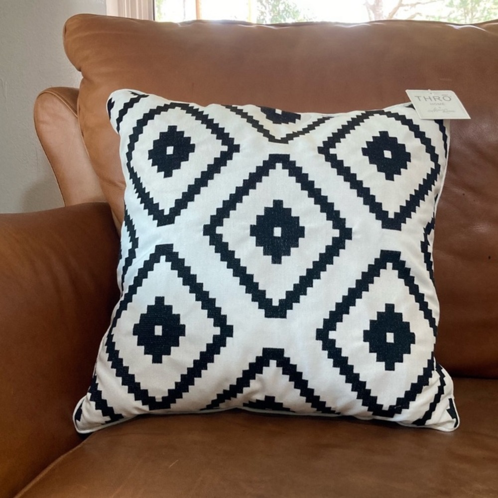 Throw Pillow 18 x 18” Embroidered Black and White Diamond Design NWT - Picture 2 of 12